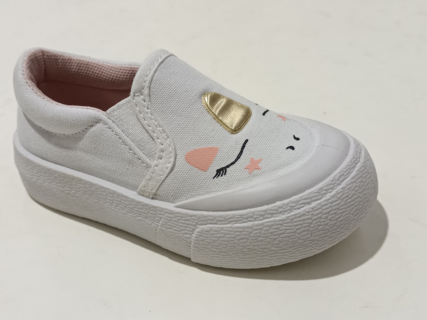 Girls Slip Ons Shoes Children's Comfort White Canvas Shoes Custom Injection Shoes for Children Daily Shoes