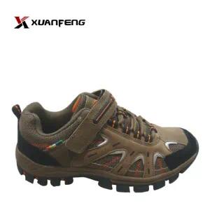 Hot Men′s Hiking Shoes Trekking Shoes Cow Suede Leather